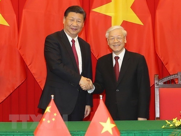 Điện mừng 71 năm Ngày thiết lập quan hệ ngoại giao Việt Nam - Trung Quốc