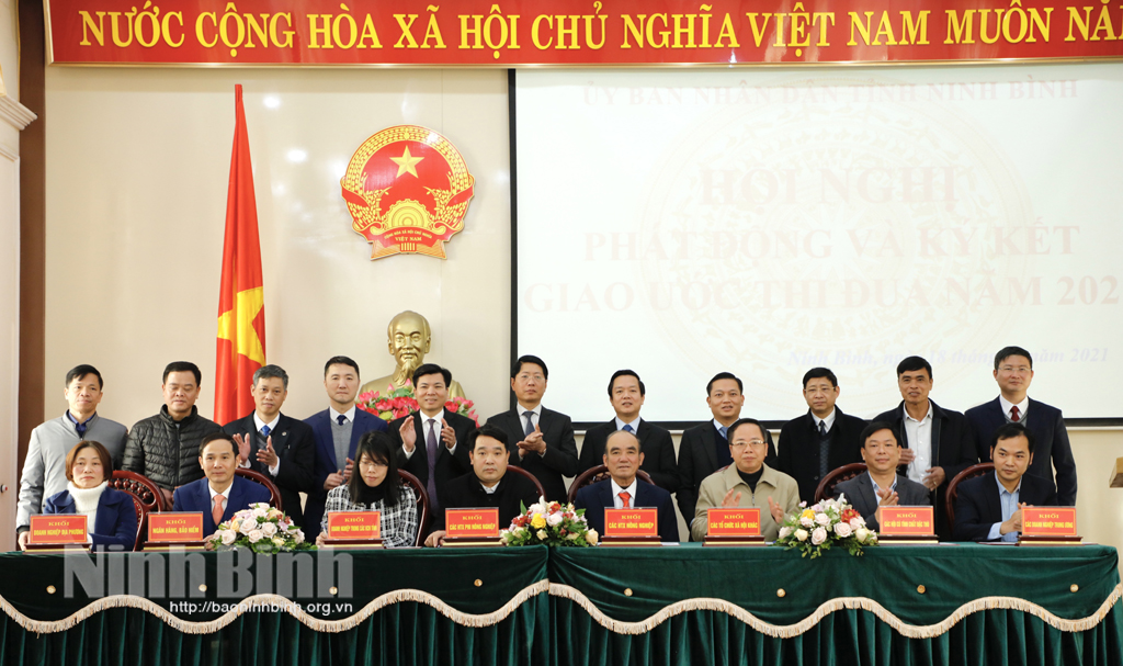 Ninh Bình phát động phong trào thi đua năm 2021
