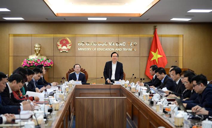 Đẩy mạnh phối hợp công tác giữa Bộ GD ĐT và Bộ KHCN