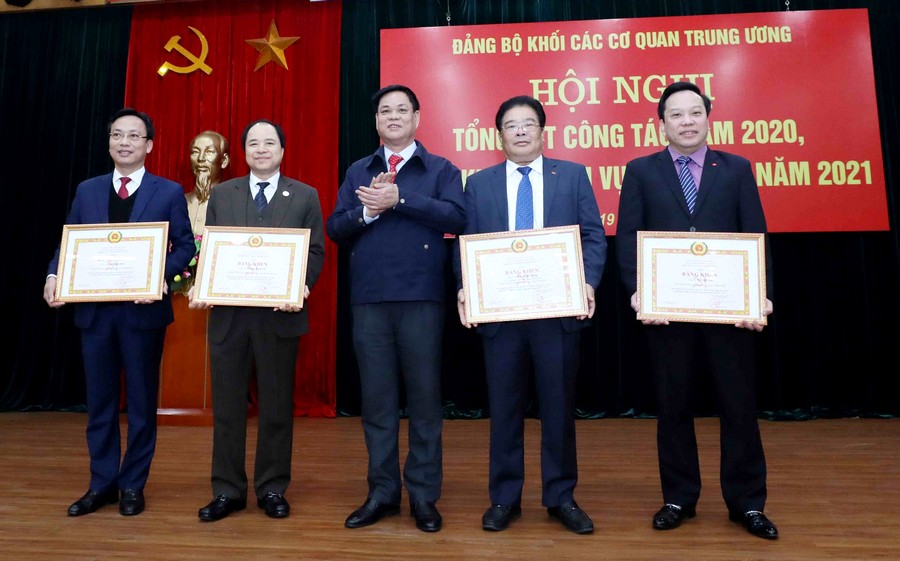 Nâng cao chất lượng công tác xây dựng Đảng tại Đảng bộ Khối các cơ quan Trung ương