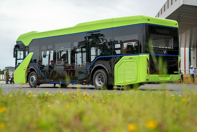 Hà Nội đề xuất thí điểm vận hành xe buýt điện