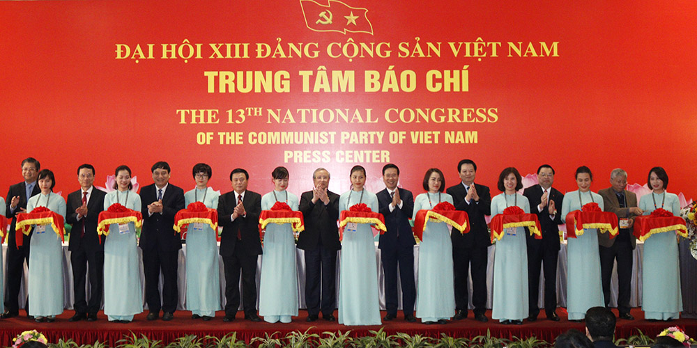 Khai trương Trung tâm Báo chí và Họp báo Đại hội XIII của Đảng