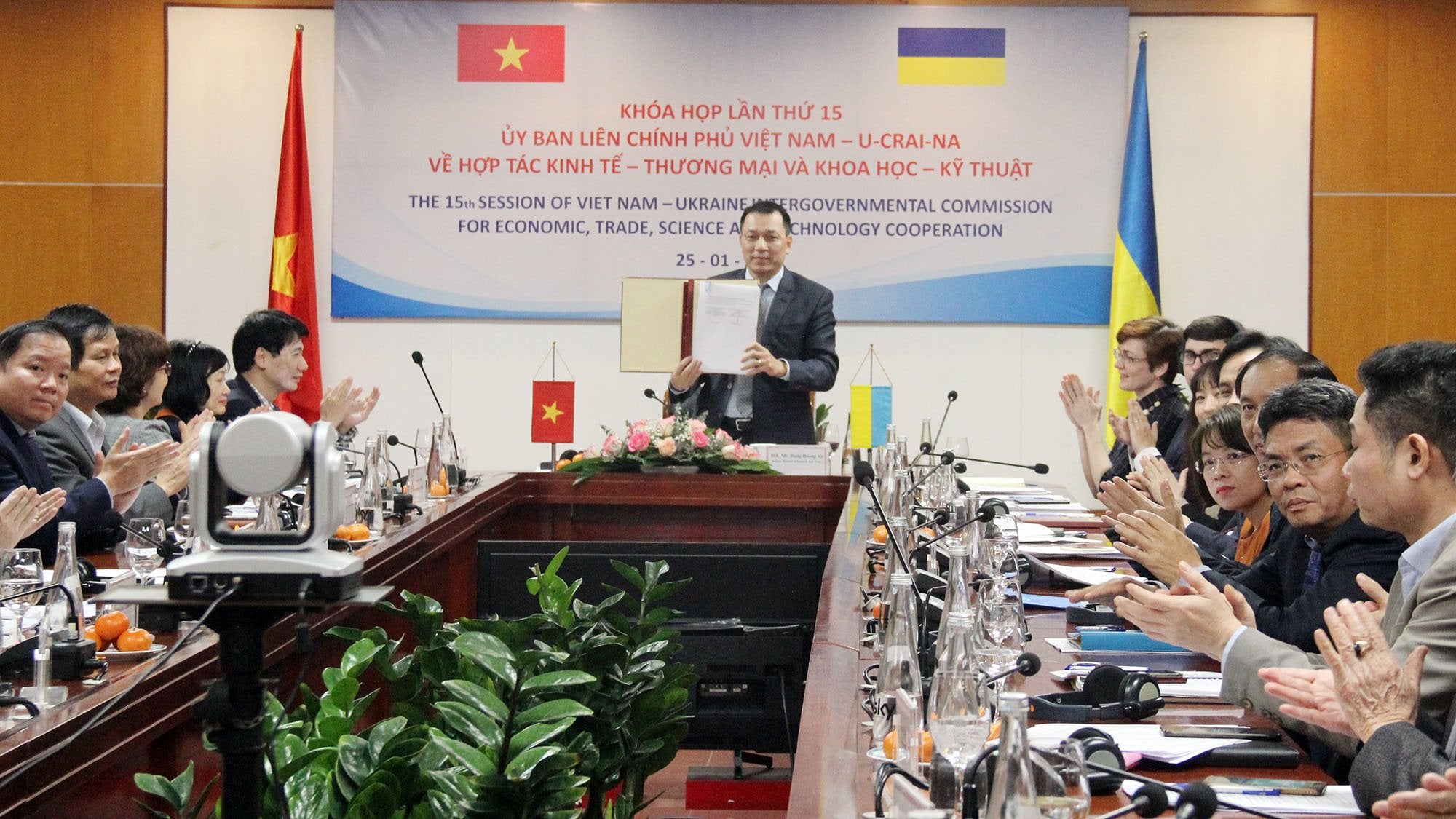 Họp Ủy ban liên Chính phủ Việt Nam – U-crai-na về hợp tác kinh tế - thương mại và khoa học – kỹ thuật