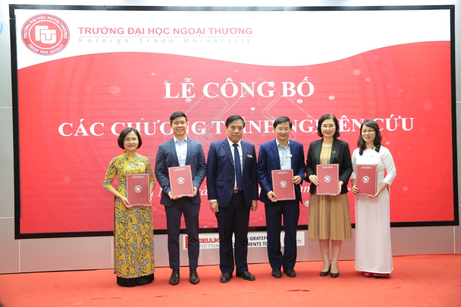Trường ĐH Ngoại thương đầu tư gần 18 tỷ đồng cho các Chương trình nghiên cứu