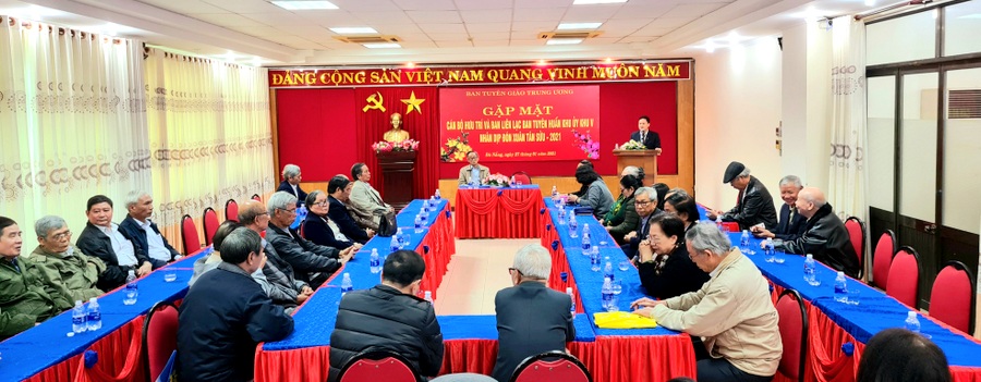 Tiếp tục phát huy truyền thống Tuyên huấn Khu ủy Khu 5