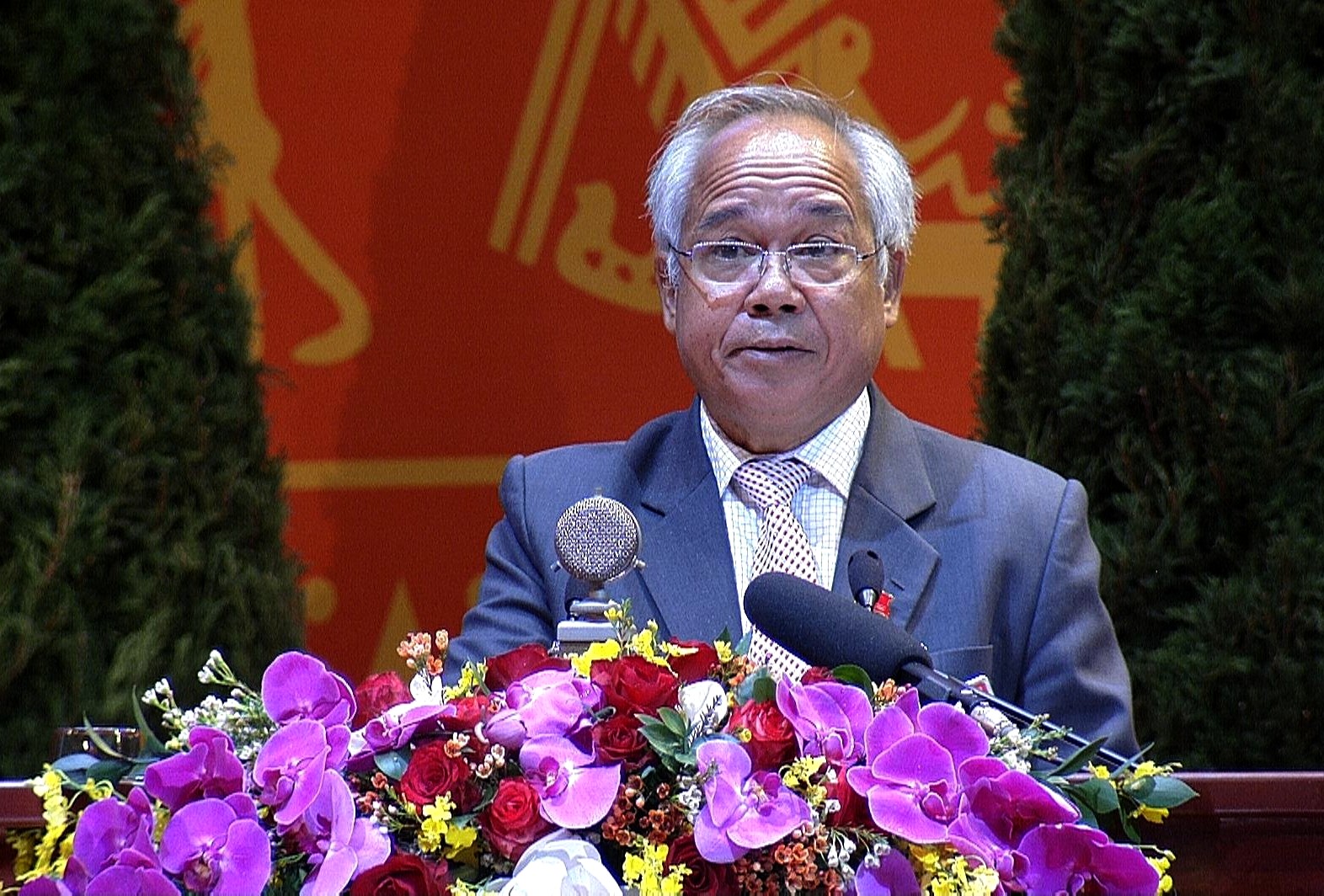 Nâng cao đời sống vùng đông đồng bào dân tộc thiểu số