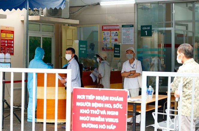 Bảo vệ lực lượng tuyến đầu chống dịch, tuyệt đối không để lây nhiễm