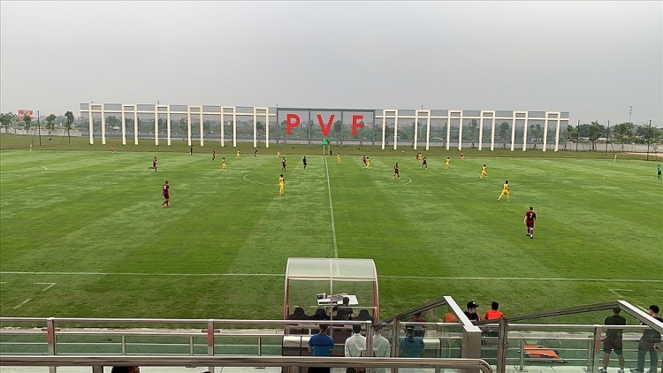 Vingroup chuyển giao Trung tâm đào tạo bóng đá trẻ PVF cho Tập đoàn Giáo dục Văn Lang