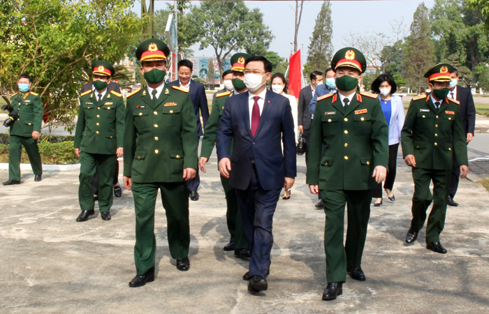 Bảo vệ vững chắc, tuyệt đối an ninh, an toàn cho Thủ đô