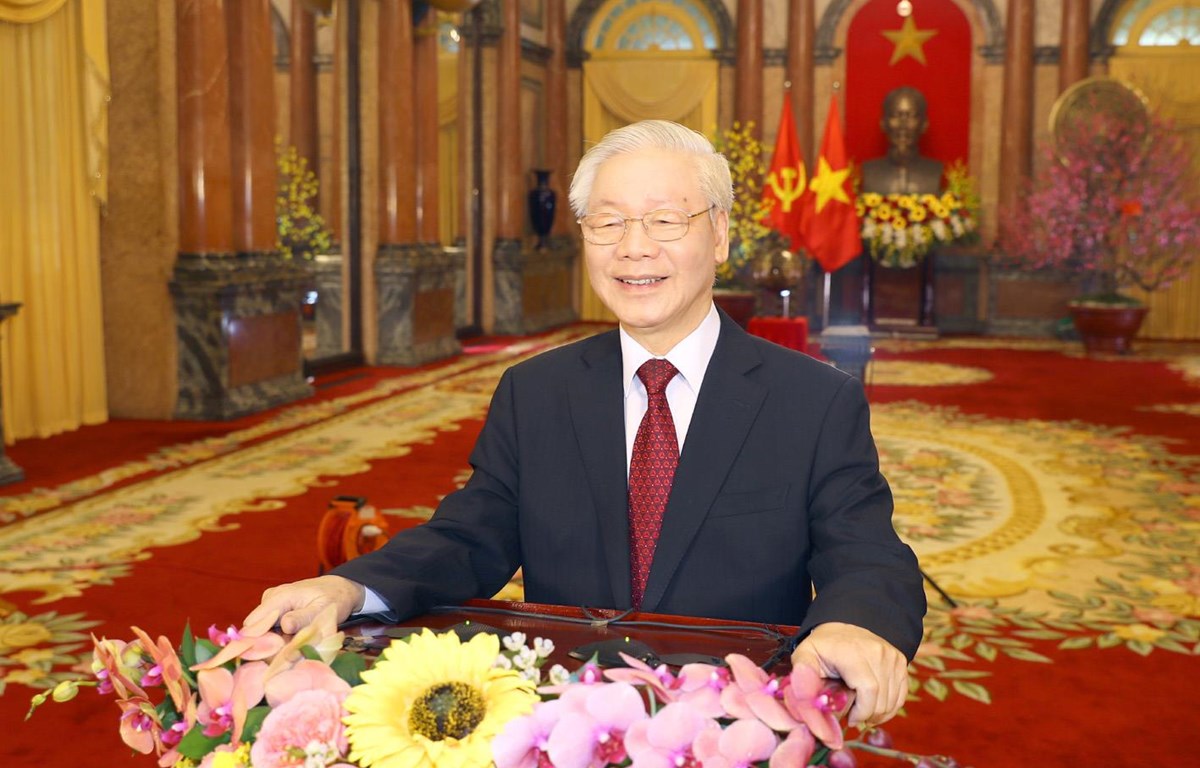 Phát huy sức mạnh và ý chí vươn lên của dân tộc