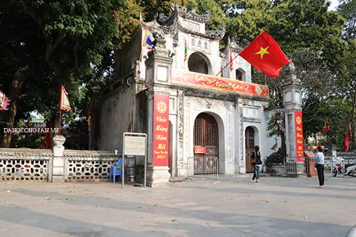 Hà Nội Nhiều đình chùa, di tích đóng cửa