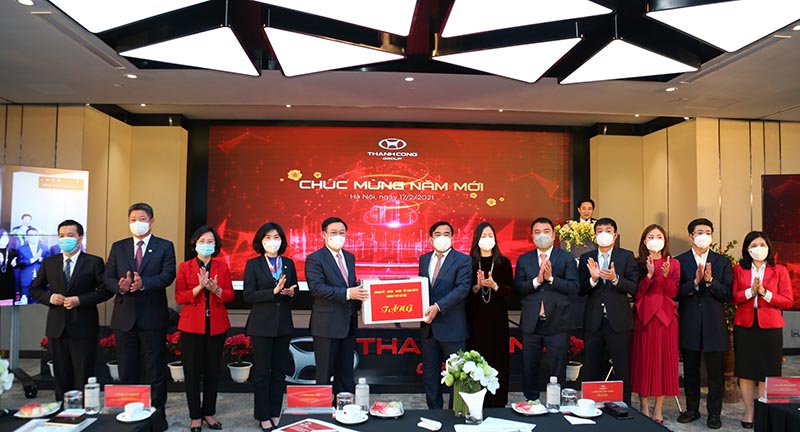 Tạo điều kiện cho doanh nghiệp thực hiện tốt “nhiệm vụ kép”