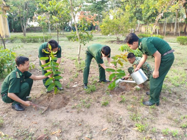 An Giang phát động Tết trồng cây “Đời đời nhớ ơn Bác Hồ”