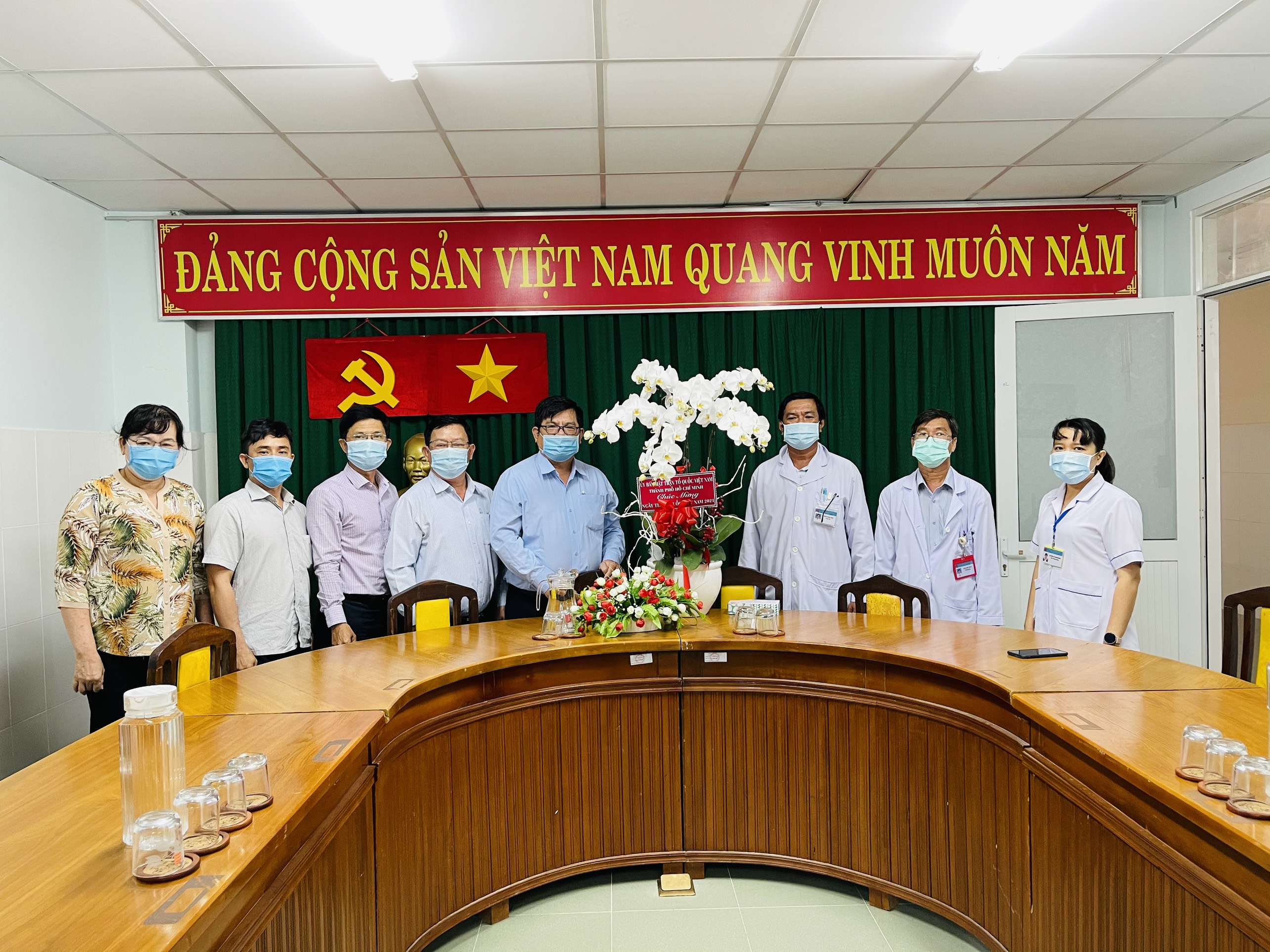 TP Hồ Chí Minh hỗ trợ tỉnh Hải Dương 2 tỷ đồng phòng chống dịch COVID-19