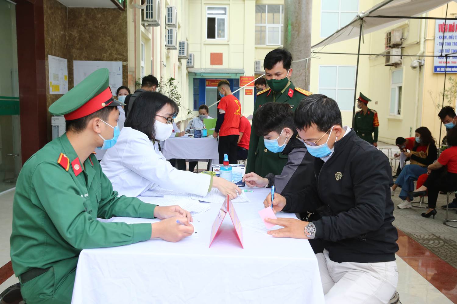 Thử nghiệm lâm sàng giai đoạn 2 vắc xin COVID-19 của Việt Nam