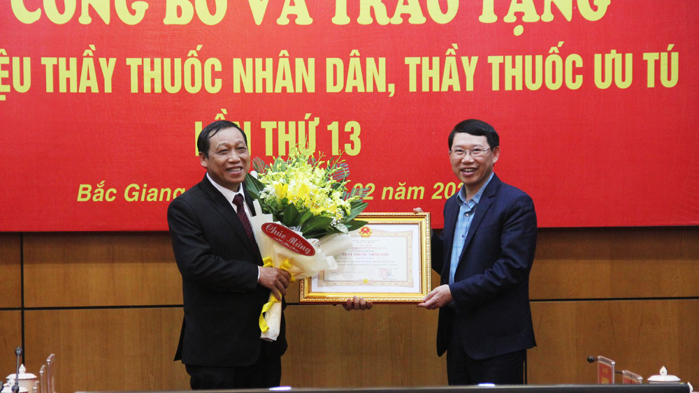 Bắc Giang Trao tặng danh hiệu Thầy thuốc Nhân dân, Thầy thuốc Ưu tú