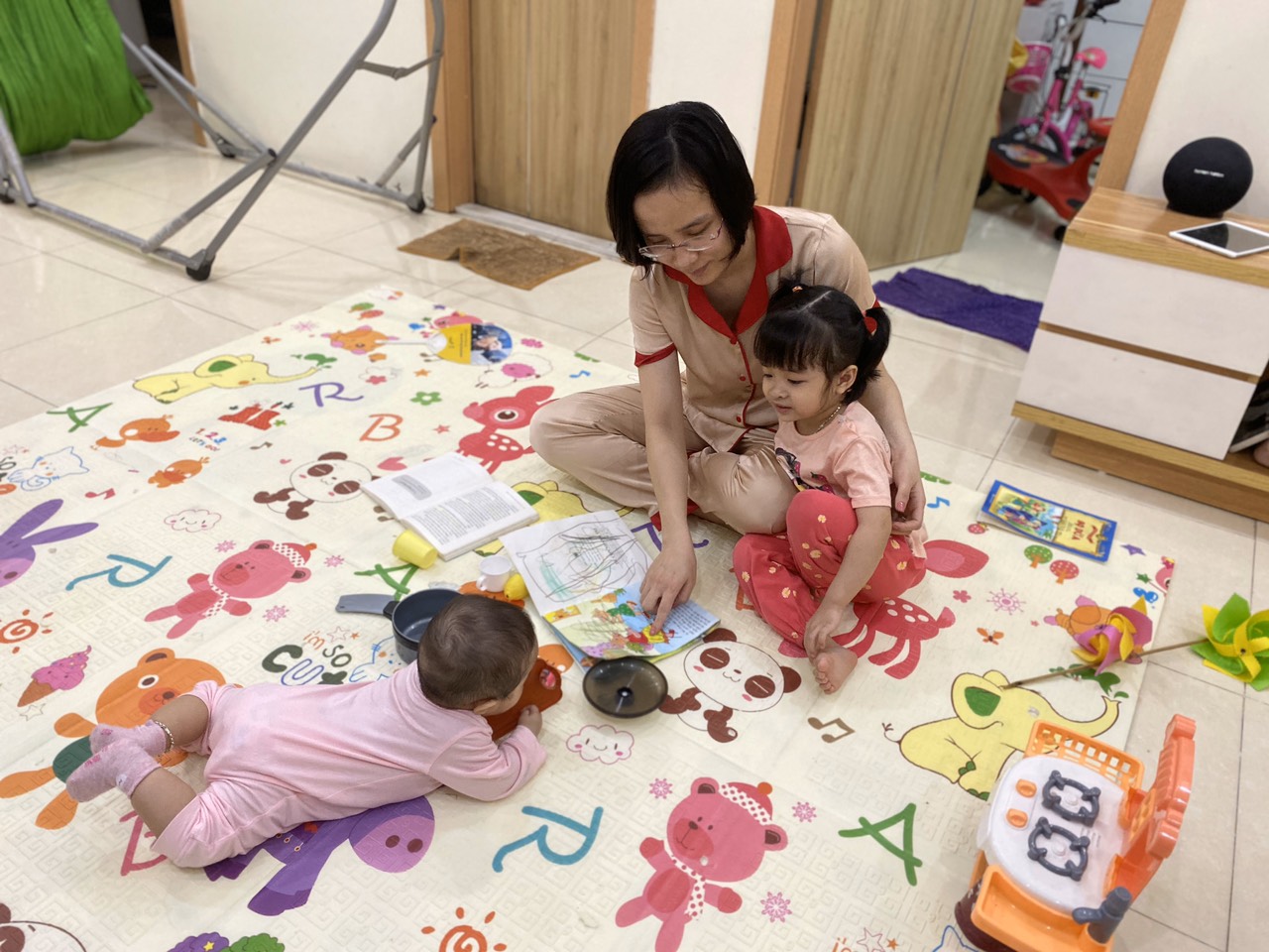 Gắn kết gia đình - nhìn từ dịch COVID-19