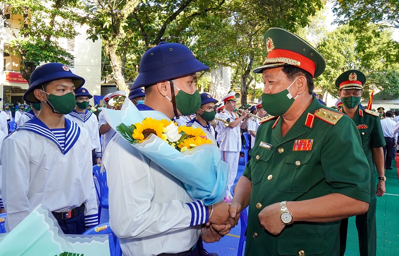 TP Hồ Chí Minh náo nức Ngày hội tòng quân