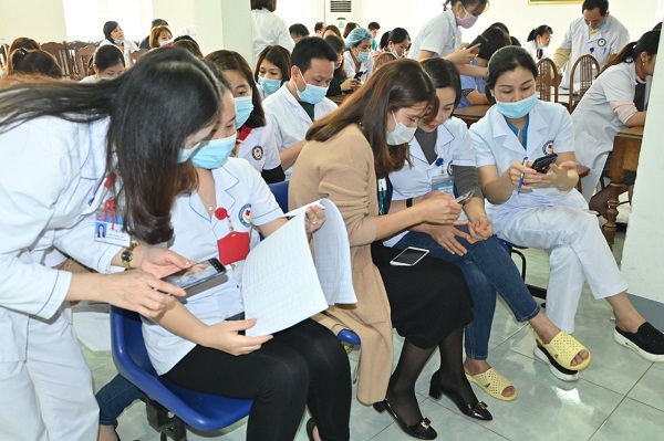 Triển khai, ứng dụng VssID- Bảo hiểm xã hội số tại Trung tâm y tế huyện Chiêm Hóa