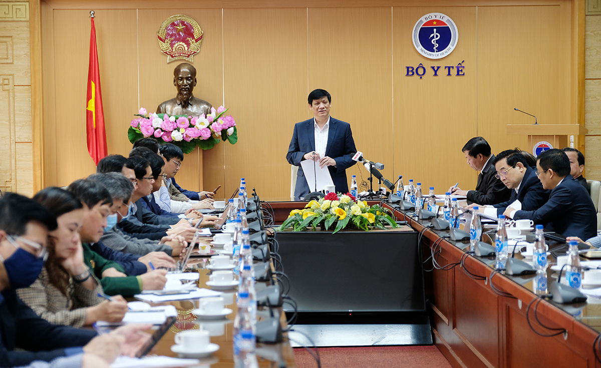 Đảm bảo an toàn tối đa khi tiêm chủng vắc xin COVID-19