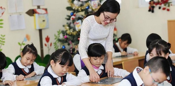 Từ tháng 3 2021 Chính sách tiền lương có liên quan đến quân đội, giáo viên sẽ có hiệu lực