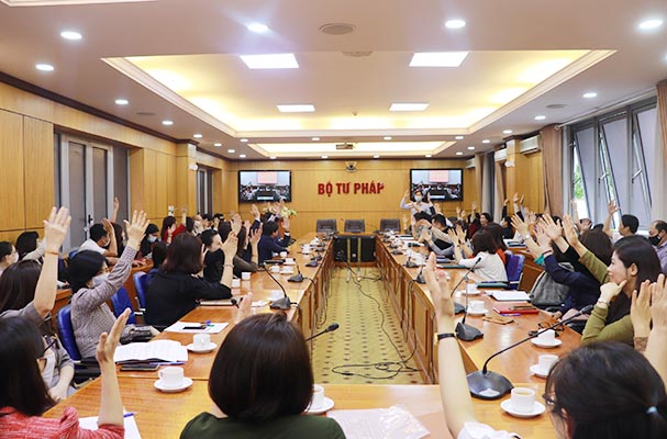 Bộ Tư pháp giới thiệu ​2 đại biểu tham gia ứng cử ĐBQH chuyên trách ​khóa XV