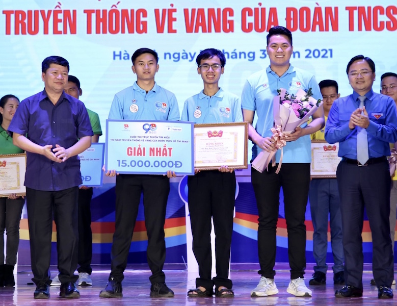 Hơn 3,7 triệu lượt thí sinh tham gia cuộc thi trực tuyến tìm hiểu “90 năm truyền thống vẻ vang của Đoàn