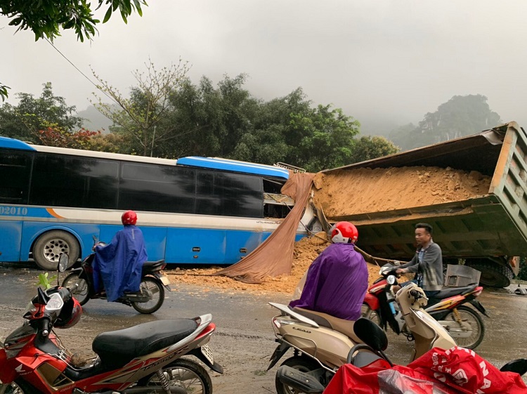 Làm rõ nguyên nhân 3 người tử vong vì tai nạn giao thông