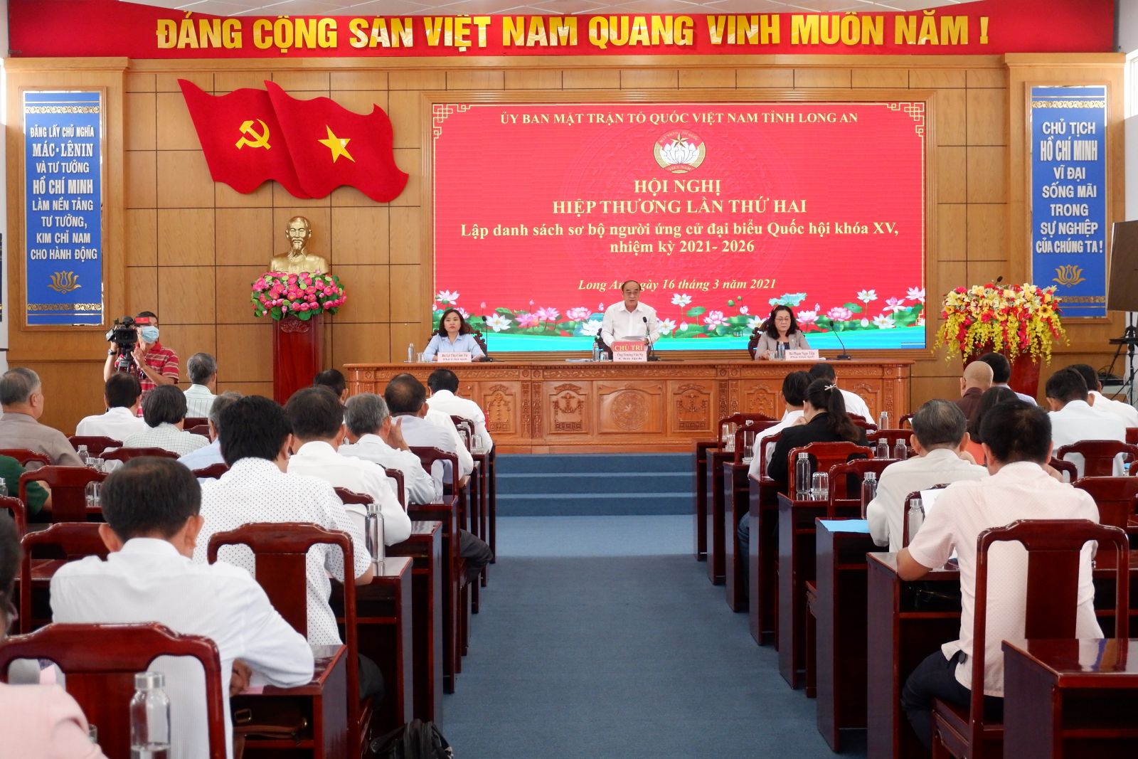 Long An 14 người ứng cử đại biểu Quốc hội khóa XV