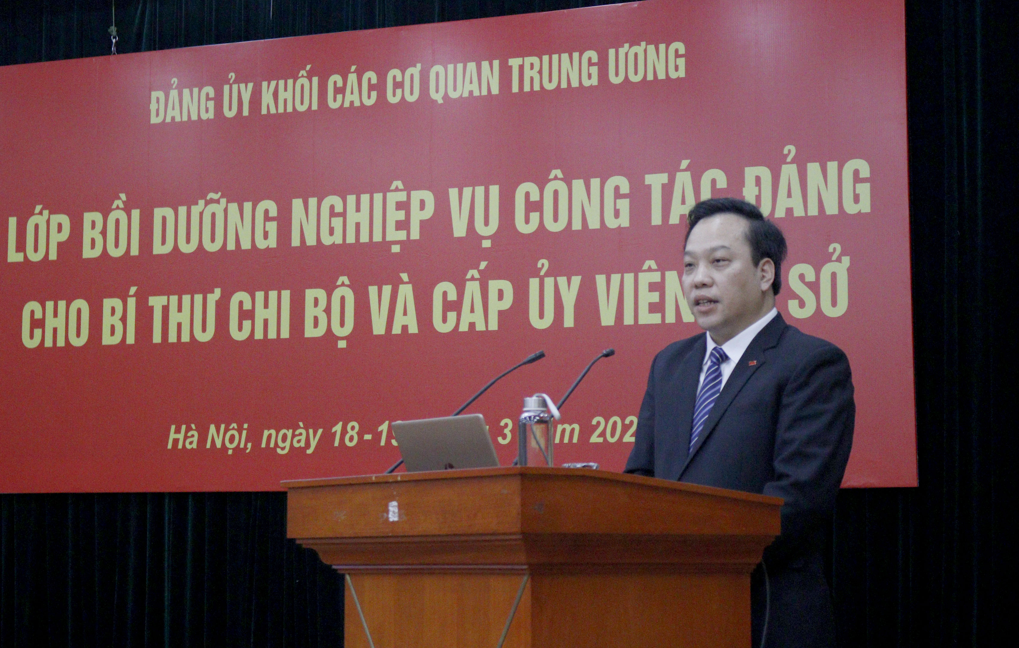 Bồi dưỡng nghiệp vụ cho 166 bí thư chi bộ và cấp ủy viên cơ sở các cơ quan Trung ương