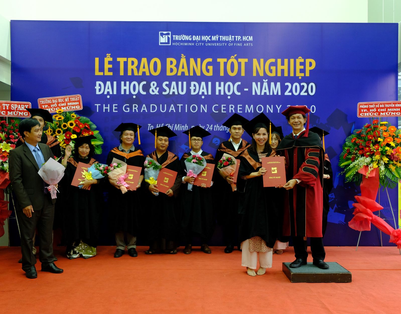 Vừa đào tạo, vừa sáng tác góp phần bảo tồn và phát triển nền mỹ thuật