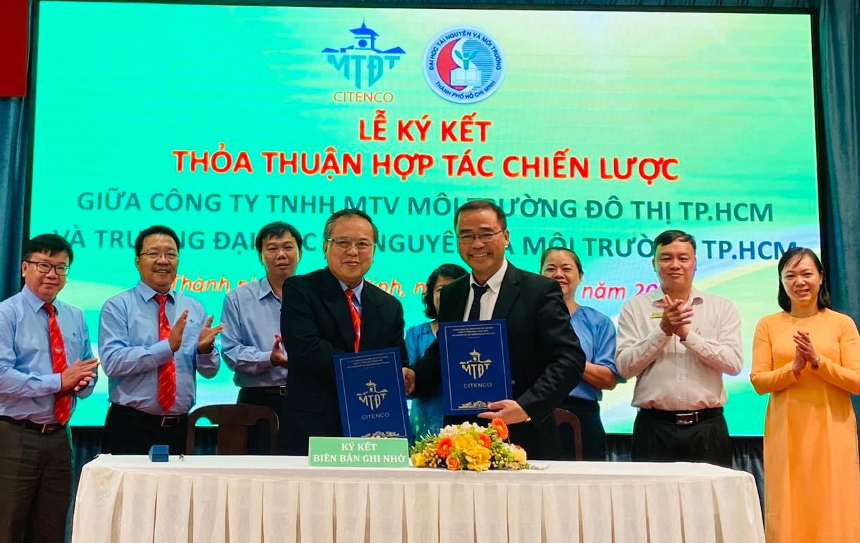 Đẩy mạnh hợp tác giải quyết các vấn đề môi trường