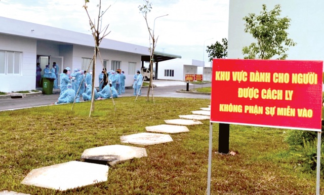 Truy vết được 142 người đi cùng chuyến bay có ca bệnh COVID-19