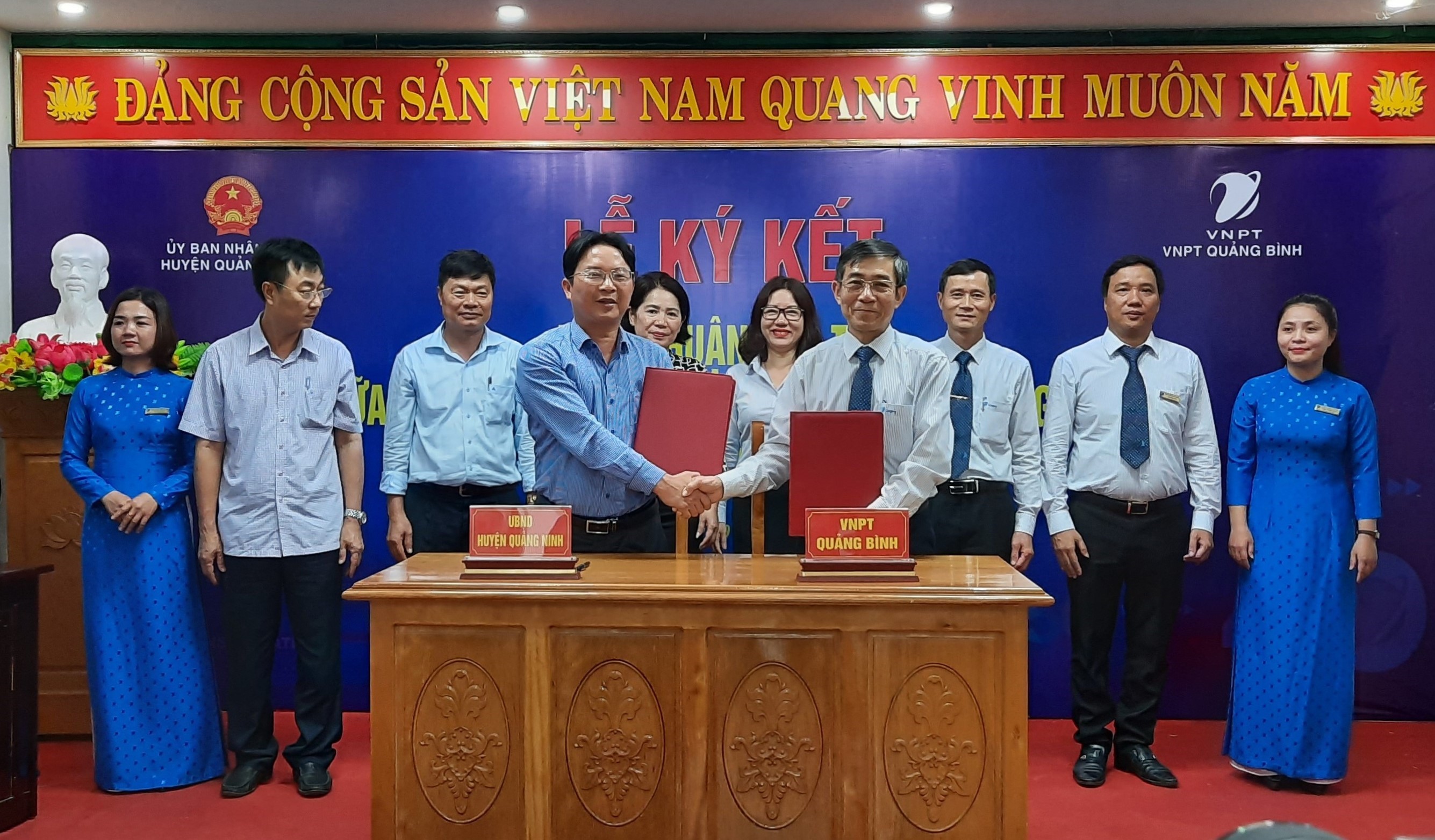 Quảng Ninh Quảng Bình  Đẩy mạnh phát triển viễn thông và công nghệ thông tin