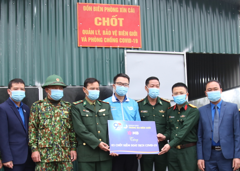Nhiều hoạt động ý nghĩa tại “Tháng ba biên giới” năm 2021
