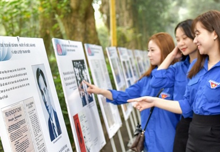 Khắc phục triệt để bệnh lười học lý luận