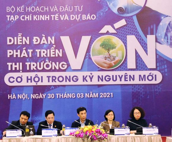 “Phát triển thị trường vốn - Cơ hội trong kỷ nguyên mới”
