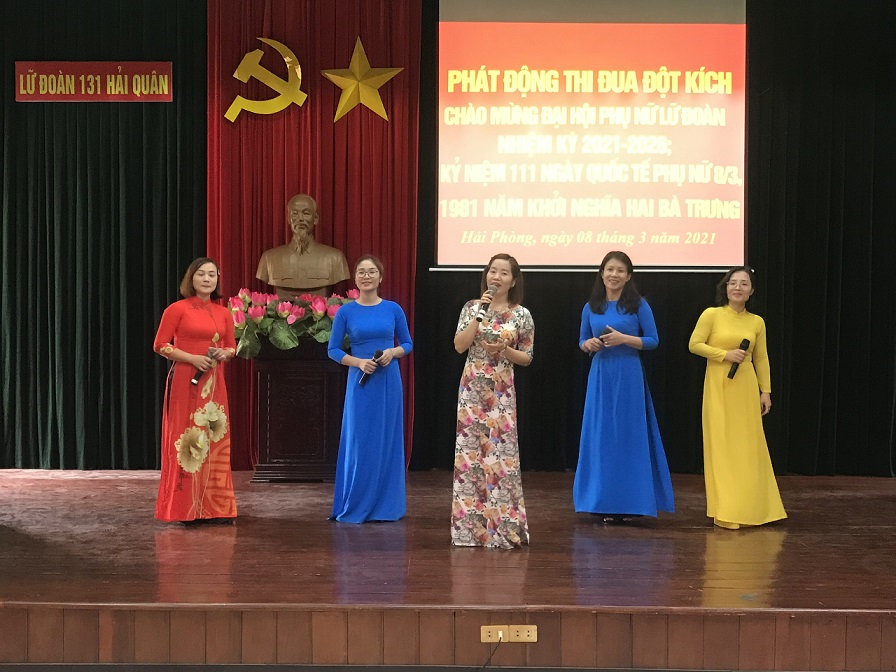 Những bông hoa tươi thắm ở Lữ đoàn Công binh 131 anh hùng