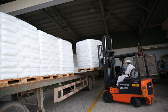 BSR sản xuất và xuất bán sản phẩm hạt nhựa mới I3085