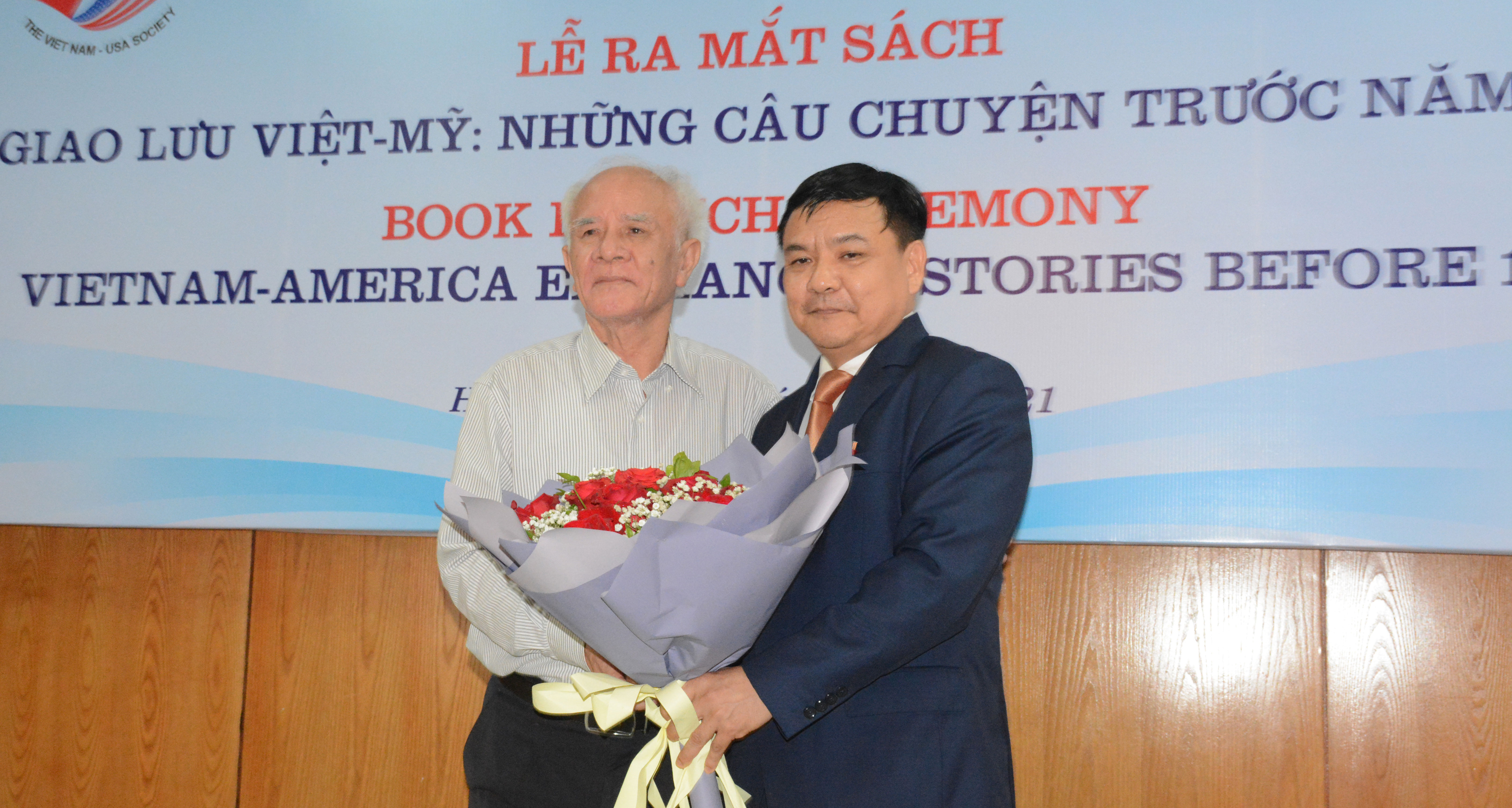 Ra mắt sách “Giao lưu Việt-Mỹ, Những câu chuyện trước năm 1946”