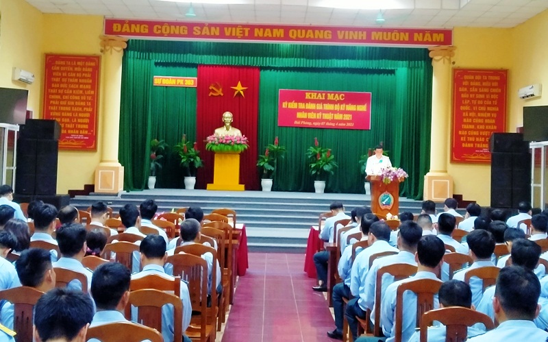 Sư đoàn 363 kiểm tra, đánh giá trình độ kỹ năng nghề nhân viên kỹ thuật