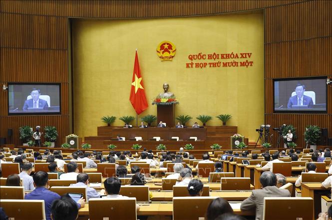Trình Quốc hội phê chuẩn việc bổ nhiệm 2 Phó Thủ tướng và 12 Bộ trưởng, trưởng ngành