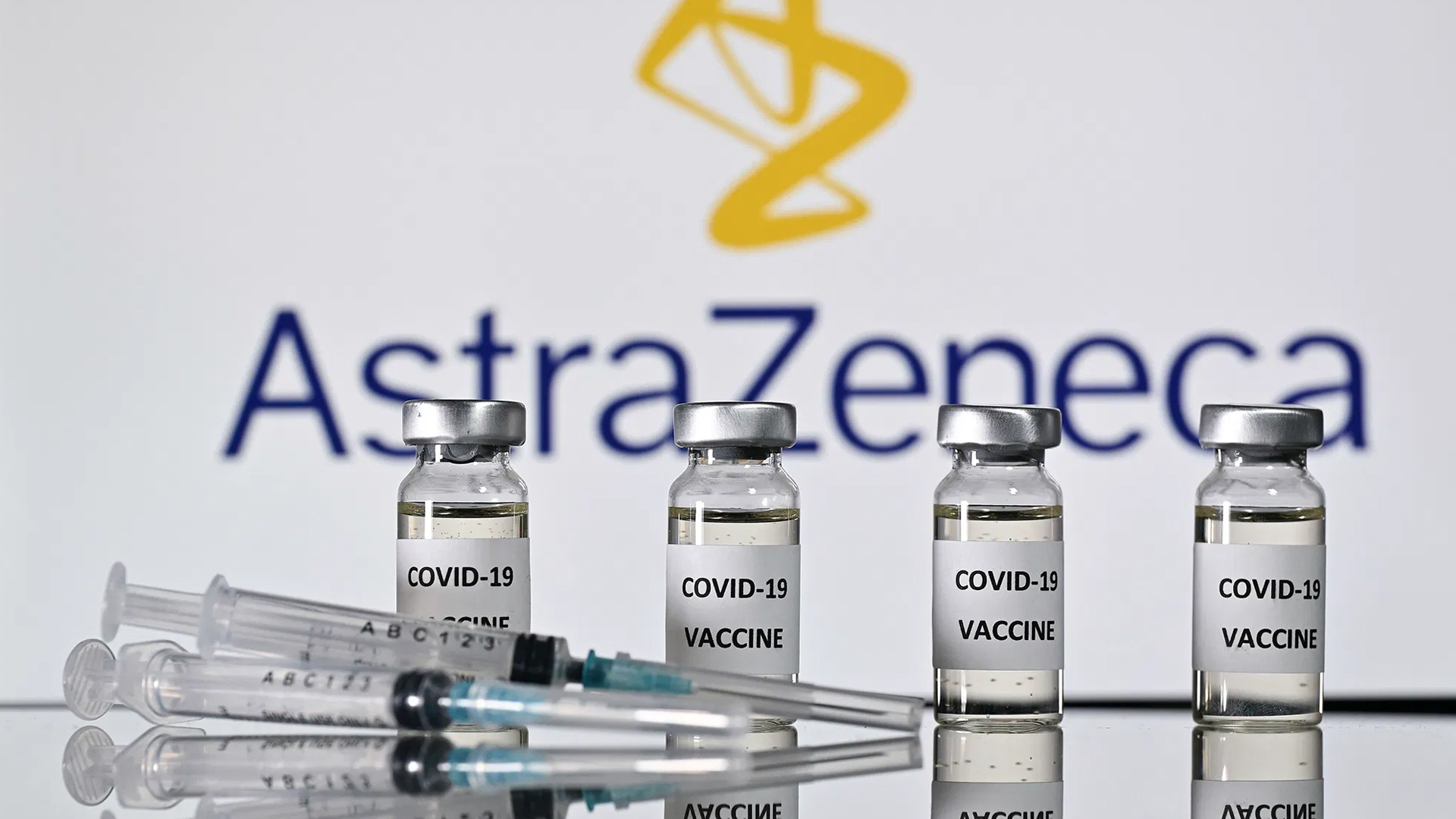 WHO xác nhận có liên hệ giữa vaccine AstraZeneca với tình trạng đông máu