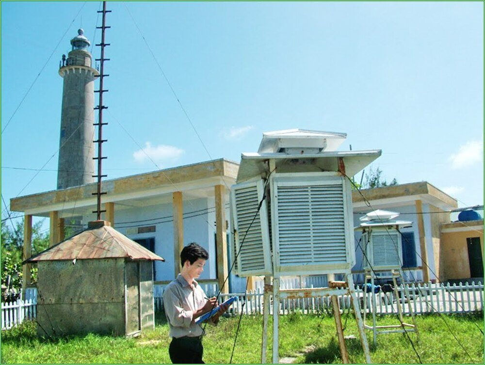 Cấp thiết quy hoạch, bổ sung các trạm quan trắc tia cực tím