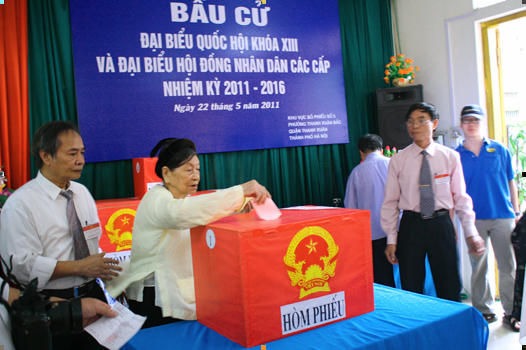 Hội đồng nhân dân giữ vị trí, vai trò như thế nào ở địa phương