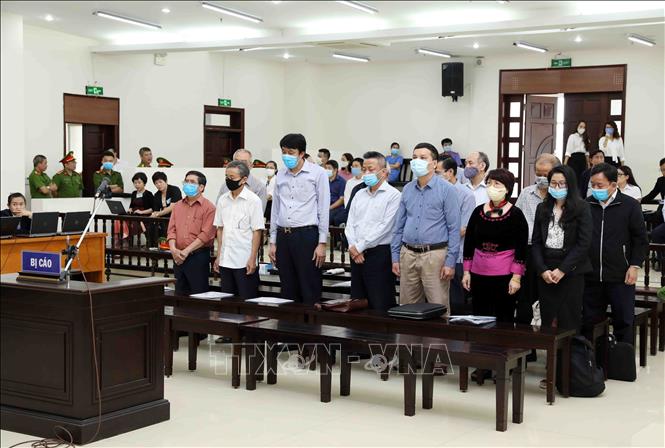 Xét xử sơ thẩm vụ án tại Công ty Gang thép Thái Nguyên