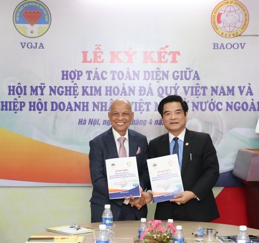 Đưa thương hiệu ngành mỹ nghệ, kim hoàn đá quý Việt Nam phát triển và hội nhập toàn cầu