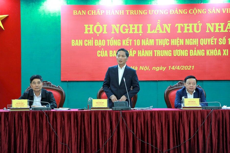 Tiếp tục đổi mới chính sách, pháp luật về đất đai