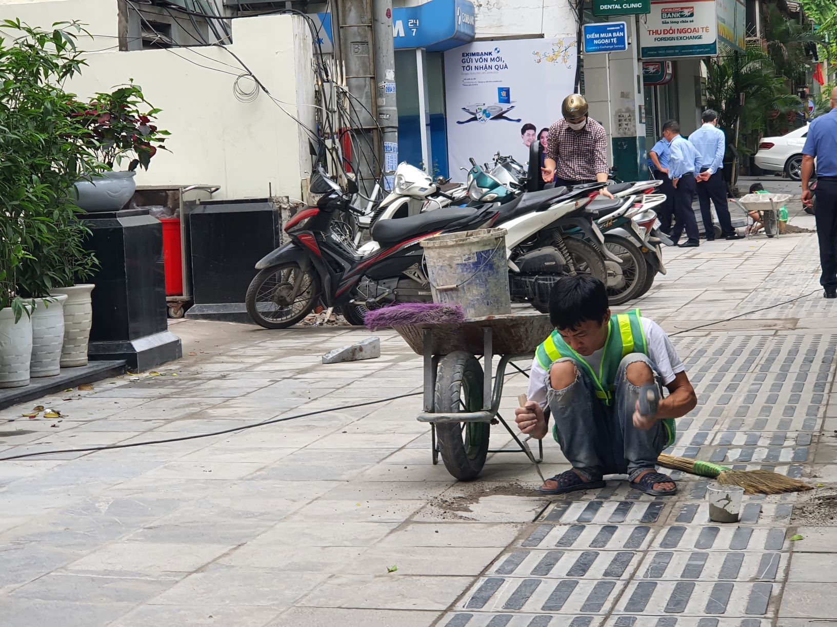 Kinh tế vỉa hè
