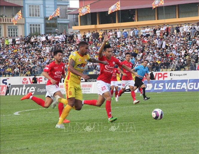 Nhiều án phạt tại vòng 9 V League 2021